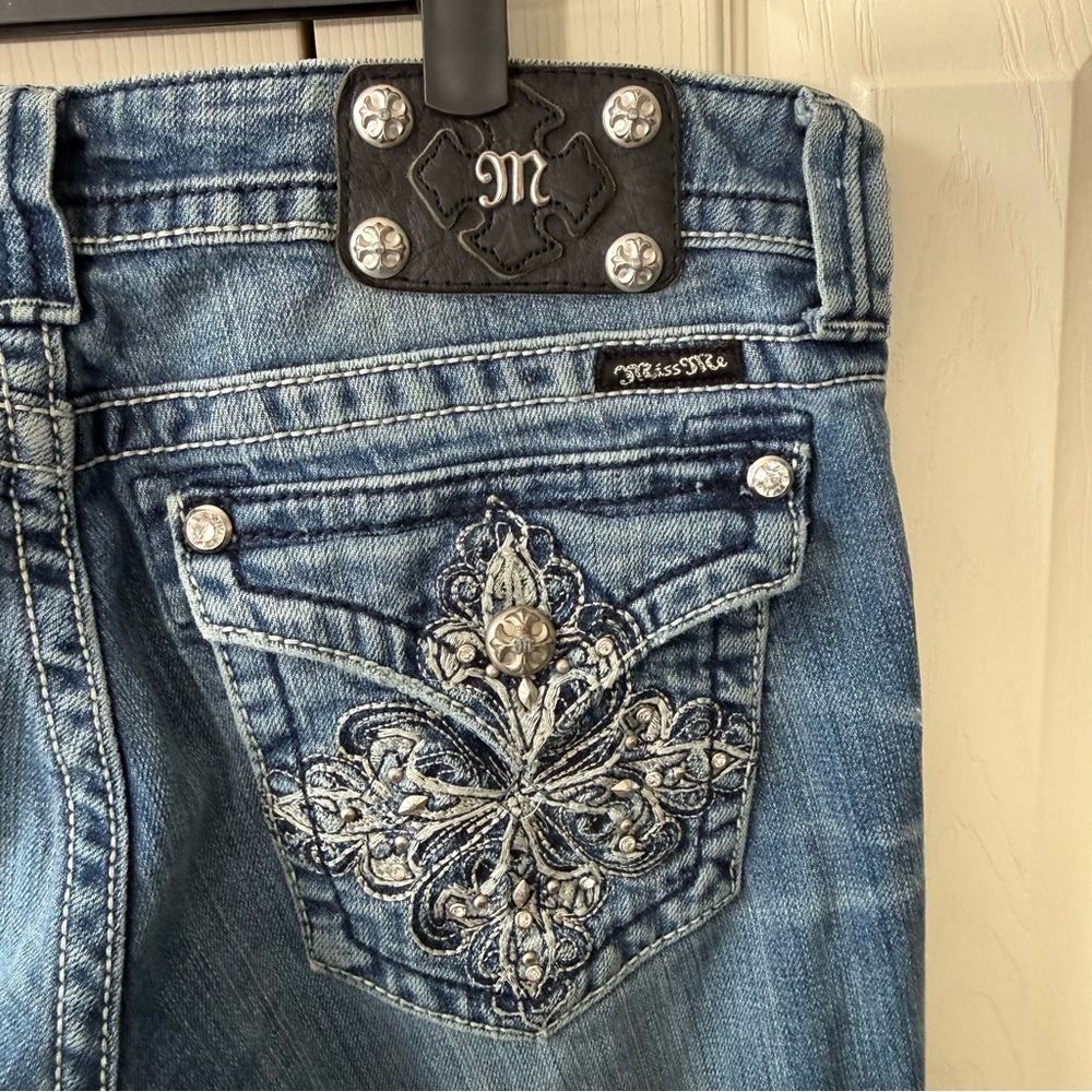 Miss Me Boot Cut Jeans JP5335B5 Rhinestone Accent Womens Size 29 - Picture 7 of 11